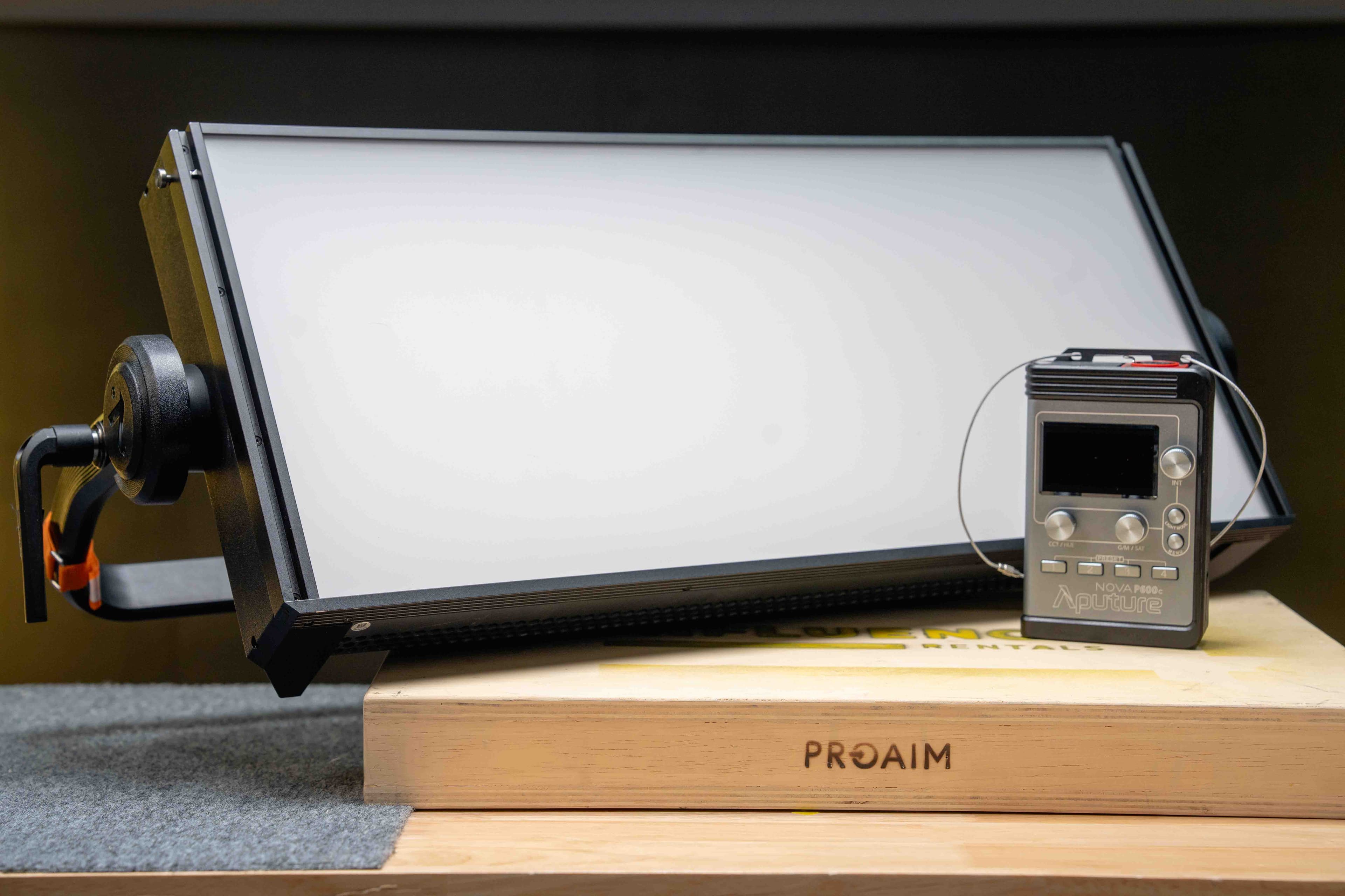 Aputure P600C Panel (Nova)
