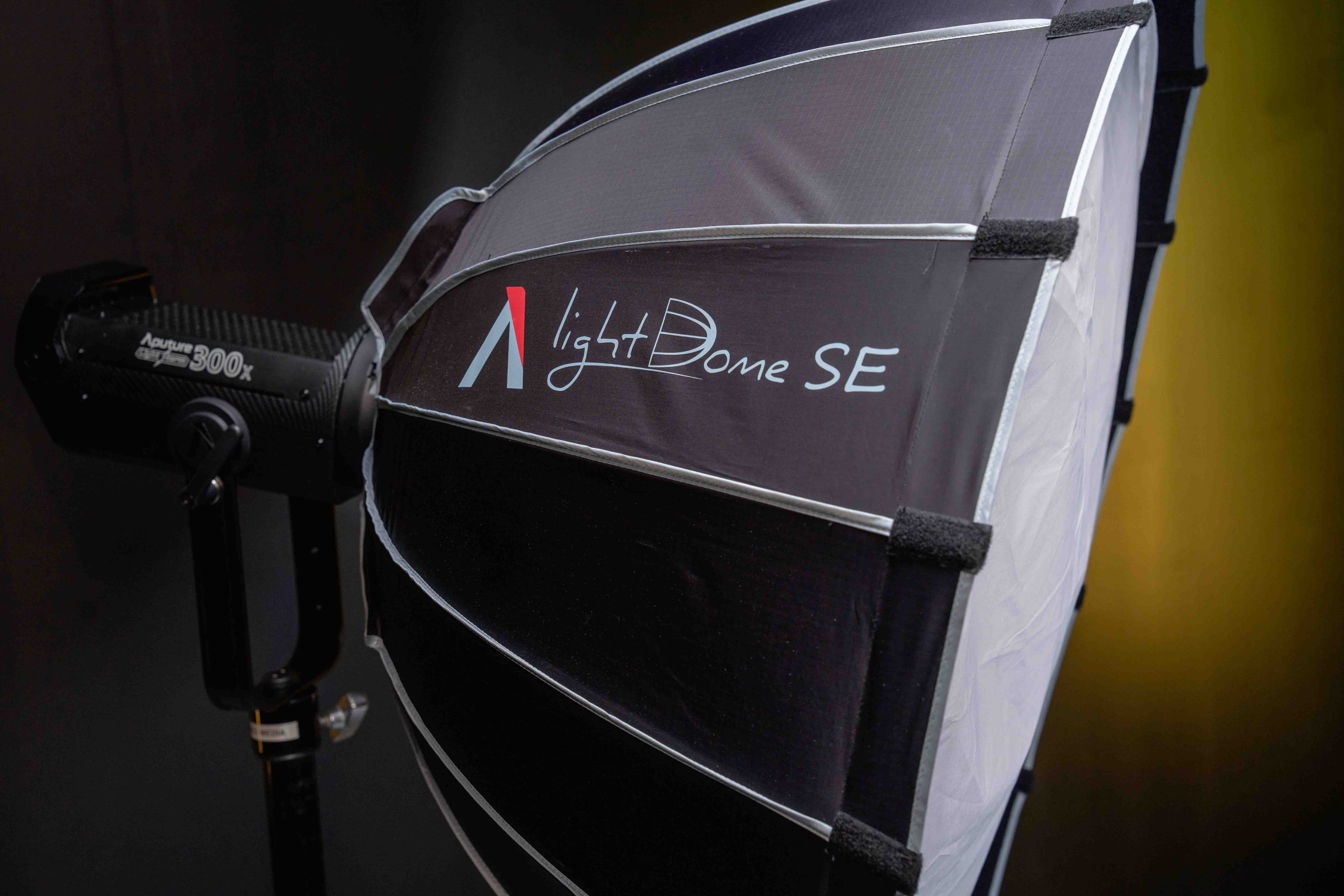 Aputure Light Dome SE (35.5")